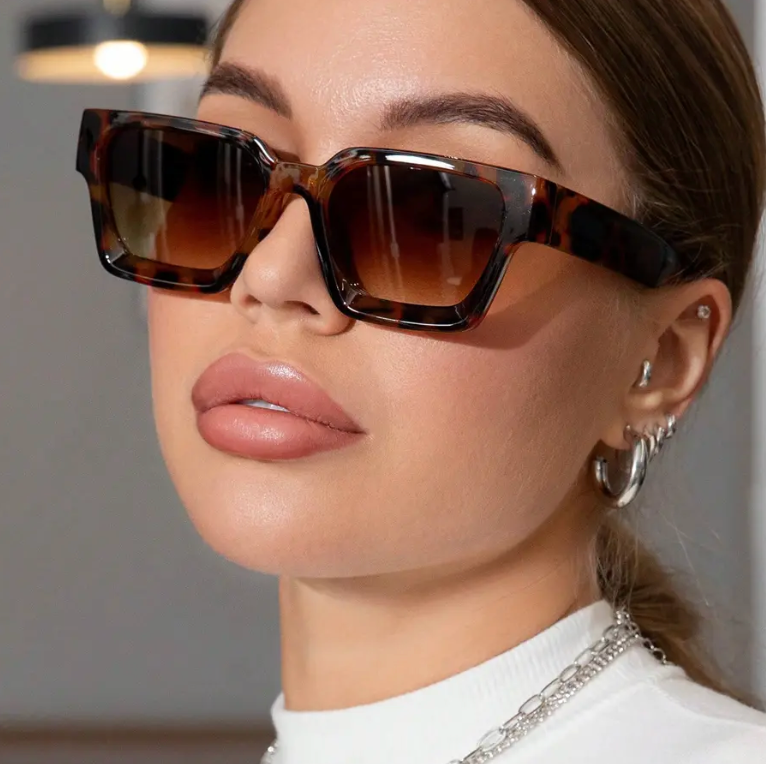 GogoGlasses